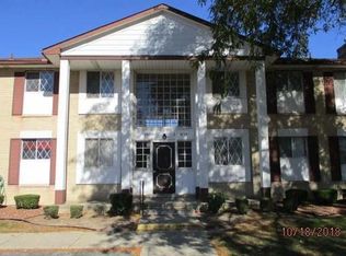 29232 Gloede Dr, Warren, MI 48088