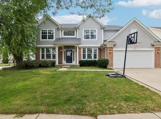 1201 Sterling Dr, Mundelein, IL 60060