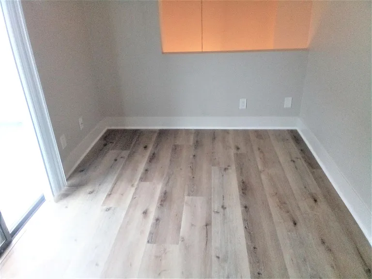 11230 Camarillo St #201 — Photo 17