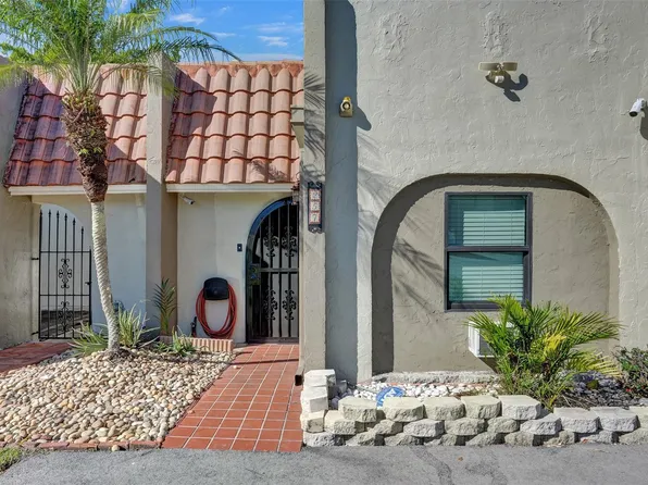 257 Jacaranda Drive #30, Plantation, FL 33324