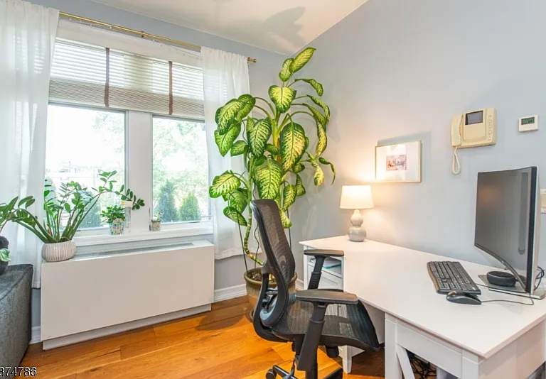 276 Chestnut St #1G — Photo 5