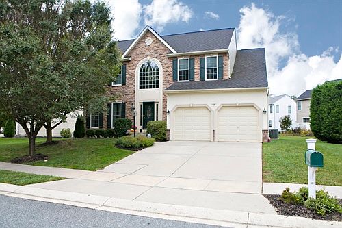 1st image of 129 Loretta Way