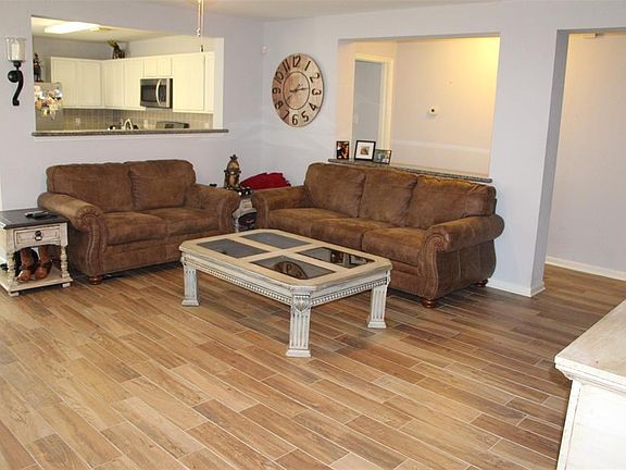 4th image of 7927 Owl Ln
