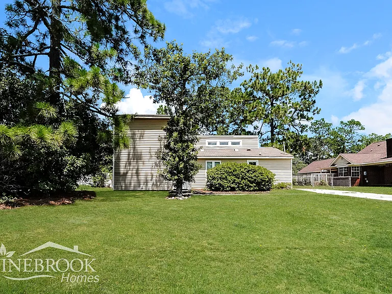 3716 Clayborn Dr — Photo 2