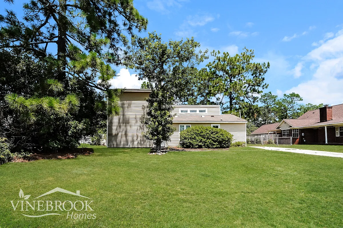 Building Photo - 3716 Clayborn Dr