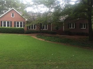 653 Graymont Dr, Grayson, GA 30017