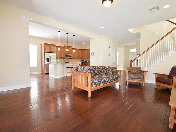 5th image of 2671 Stanfield Ave