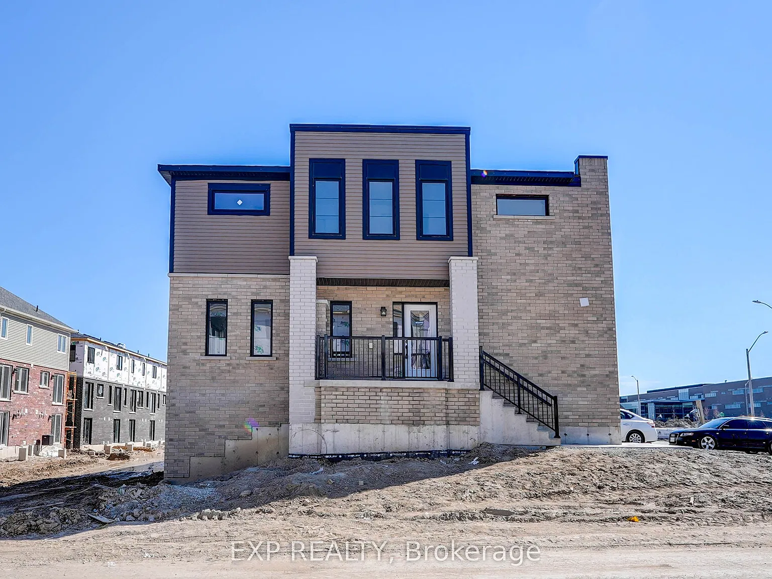 3 bed, $2,650 — Photo 2