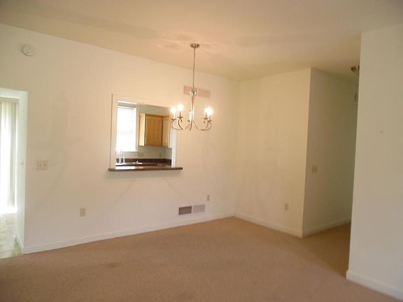 3rd image of 110 Allwein Dr #U-0059