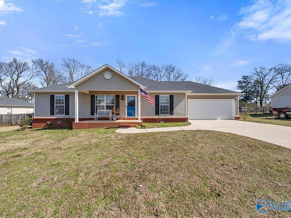 1st image of 237 Tanner Point Dr