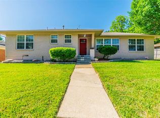 925 Canadian Cir, Grand Prairie, TX 75050