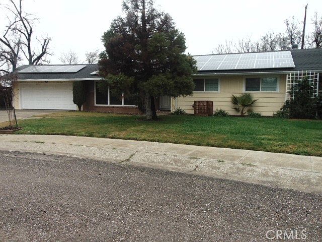 1st image of 220 Gurnsey Dr