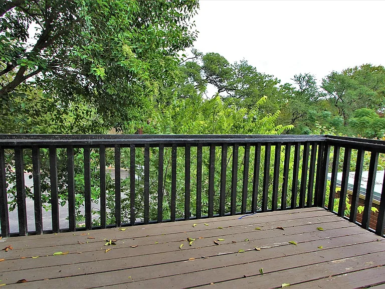 Tramor at Oak Run — Photo 31