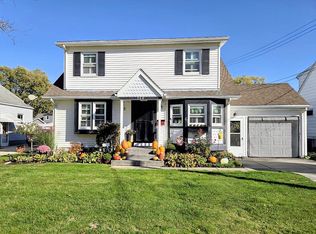 360 Kerr St, Lewiston, NY 14092