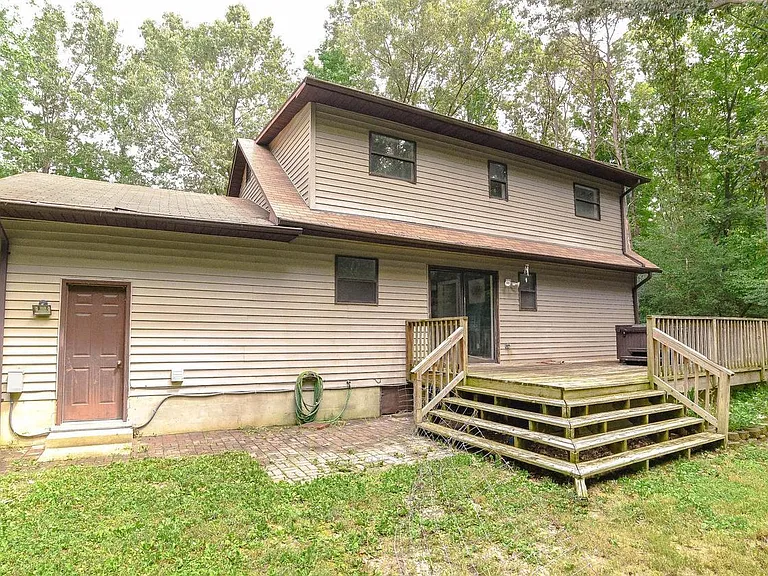 45381 Abell Dr — Photo 14
