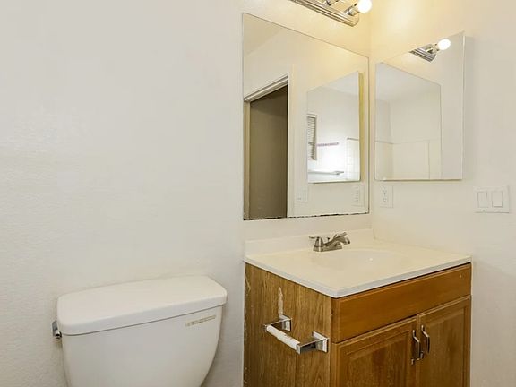 2nd image of 3020 W Bowker St #1