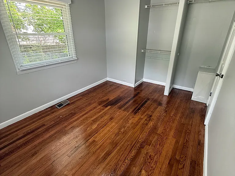 103 E Passmore Ln — Photo 6