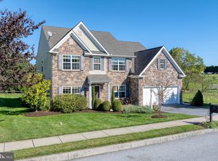 104 Tinsmith Ln, Strasburg, PA 17579
