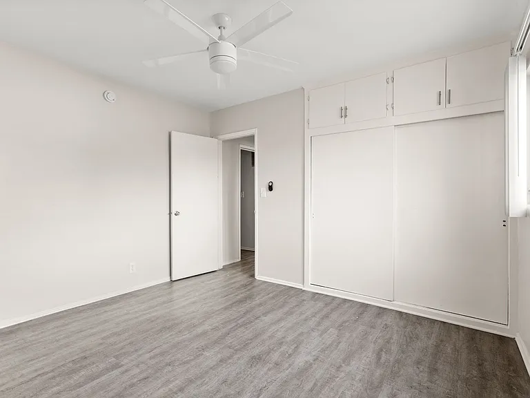 1042 Stanley — Photo 22