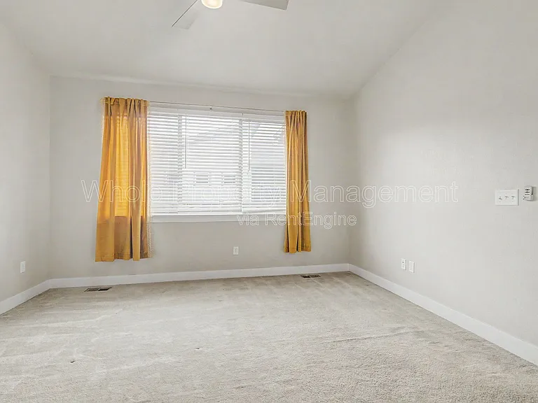9985 E 59th Ave — Photo 11