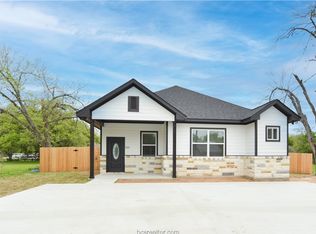 523 Knox St, Navasota, TX 77868