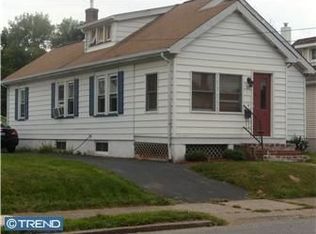 215 Osborne Ave, Morrisville, PA