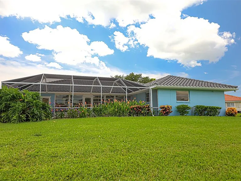 1690 Waxwing Ct — Photo 36