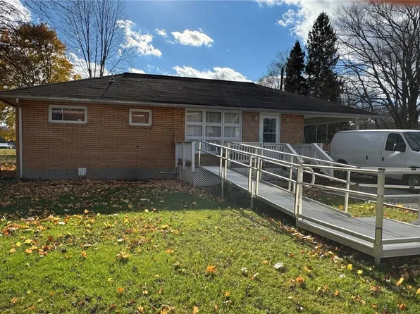 224 Thompson St, Seward, PA 15954