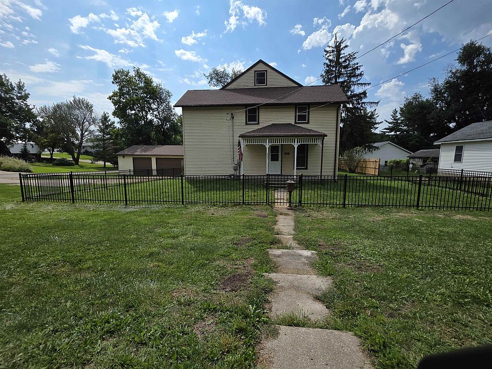 1st image of 803 Monroe St
