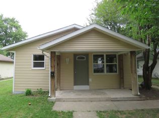 2208 Pleasant Plain Ave, Elkhart, IN 46517