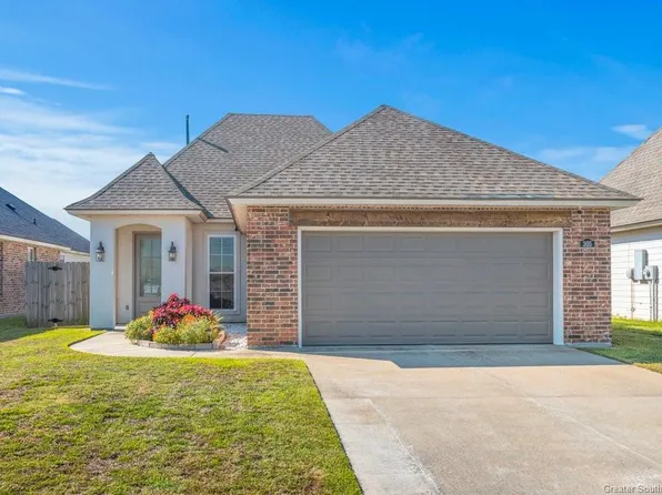 305 Paisley Pkwy, Sulphur, LA 70665