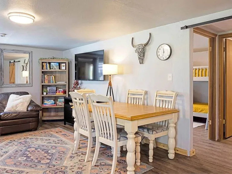 3270 Full Moon Rd — Photo 4