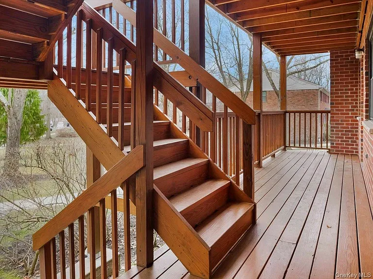 430 Somerset Dr #F — Photo 22