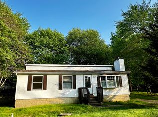 276 Mountain Rd, Albrightsville, PA 18210