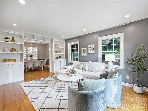 2nd image of 3808 Riverbend Rd