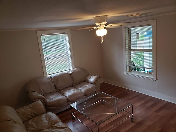 3rd image of 2502 S Texas Ave