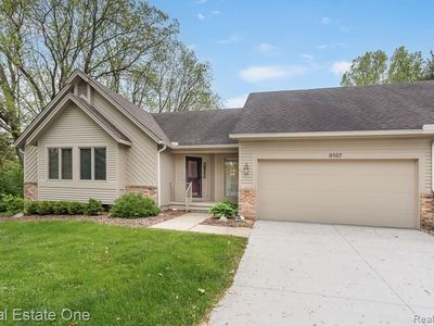 8187 Sawgrass Trl, Grand Blanc, MI, 48439