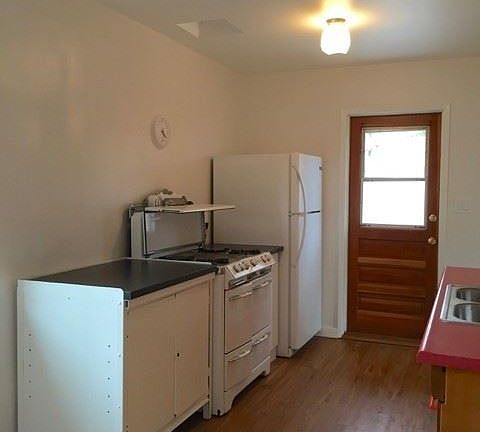 3rd image of 4887 34th St