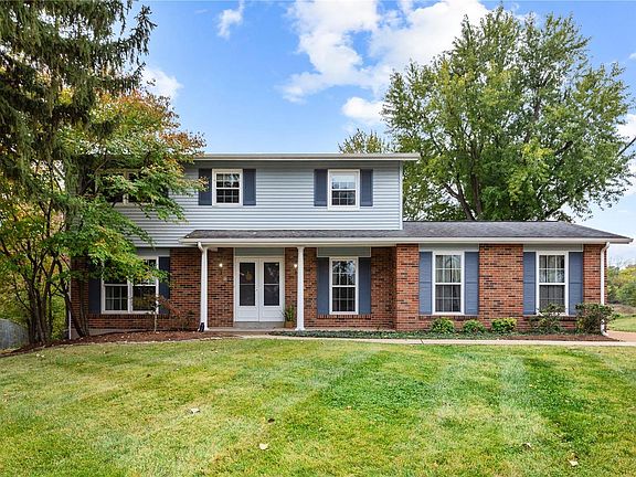3rd image of 12717 Redfox Ct