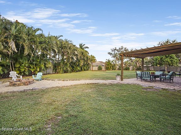 3rd image of 3902 Orchard Dr