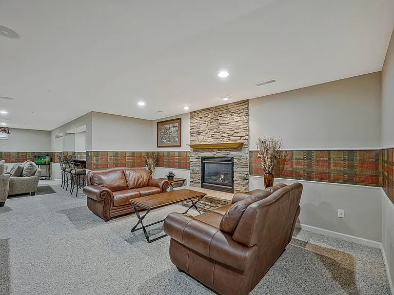 1117 Horizon View Pl — Photo 48