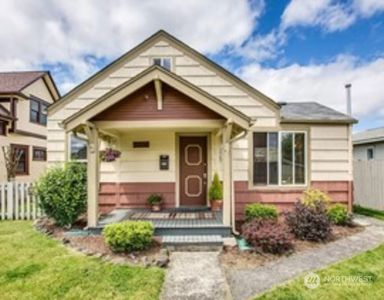 3706 E Spokane Street, Tacoma, WA, 98404
