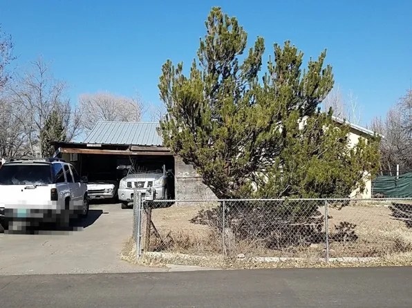 4631 Sun Valley Dr SW, Albuquerque, NM 87105