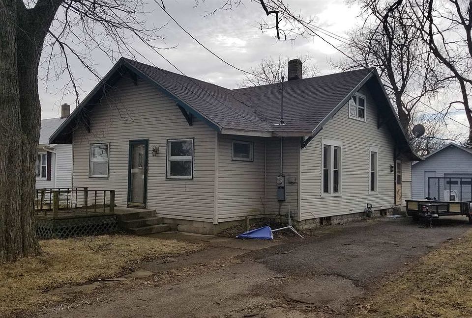 1st image of 1229 S Burlington Dr