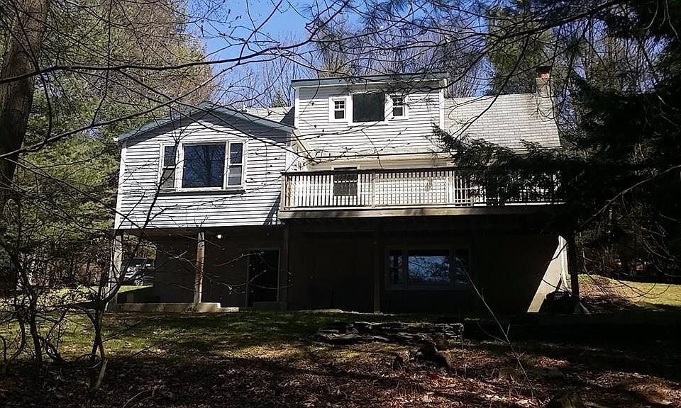 1st image of 117 Blueberry Dr