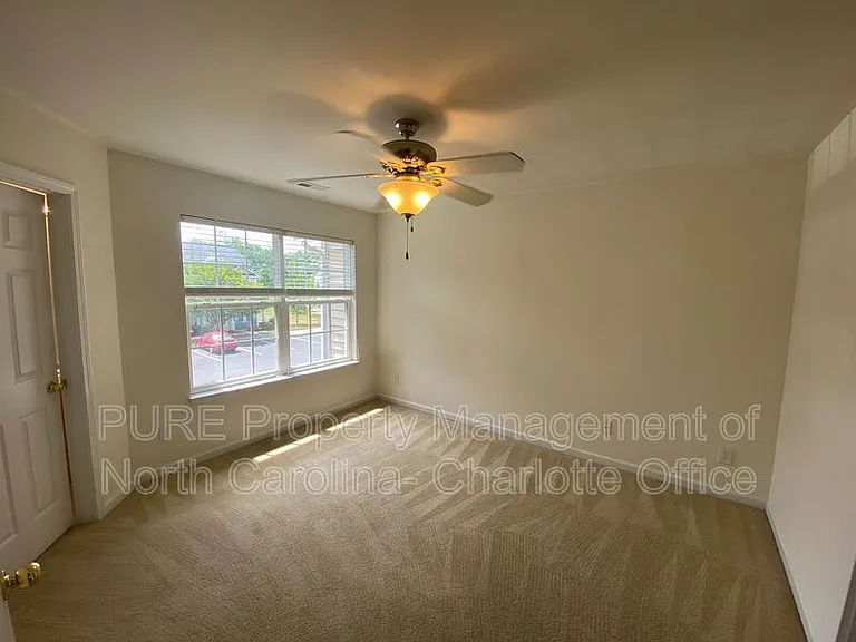 304 Hancock Union Ln — Photo 10