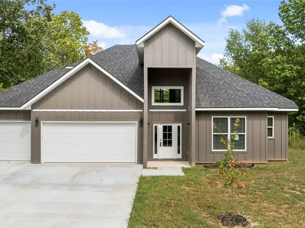41 S Cheshnut Dr, Bella Vista, AR 72714
