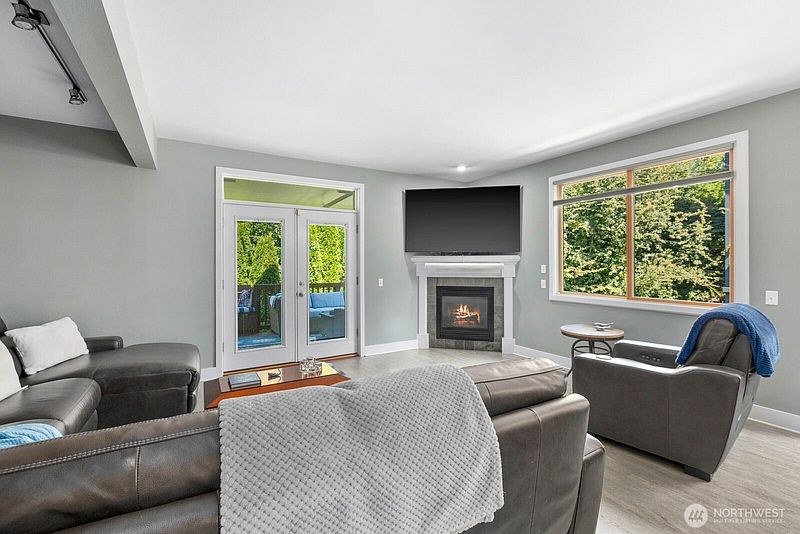 5th image of 2858 NW 90th Place