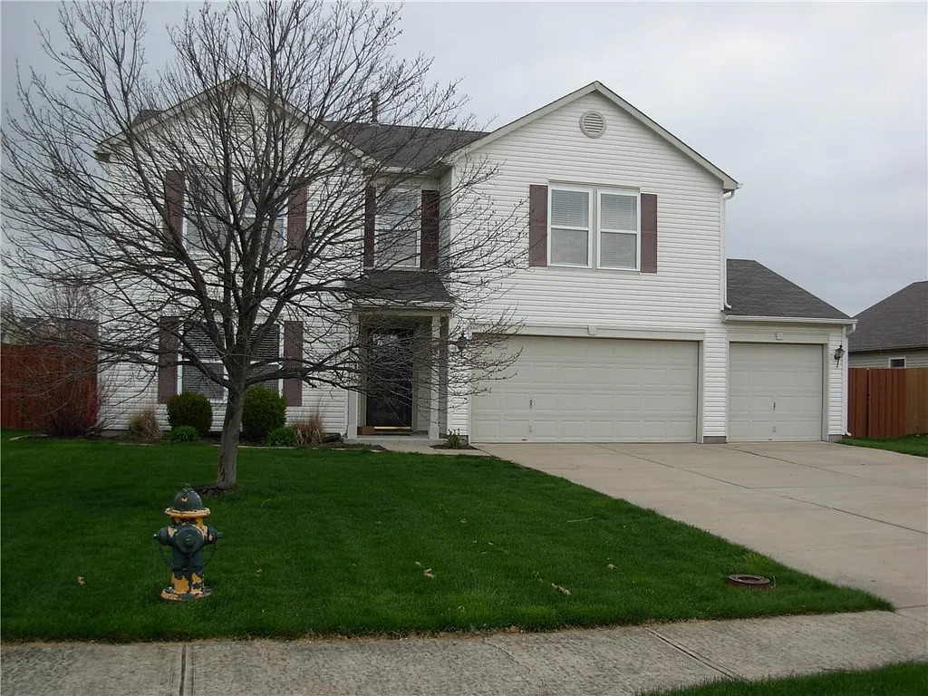 1296 White Birch Ln photo 1