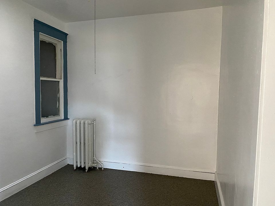 Bedroom #1